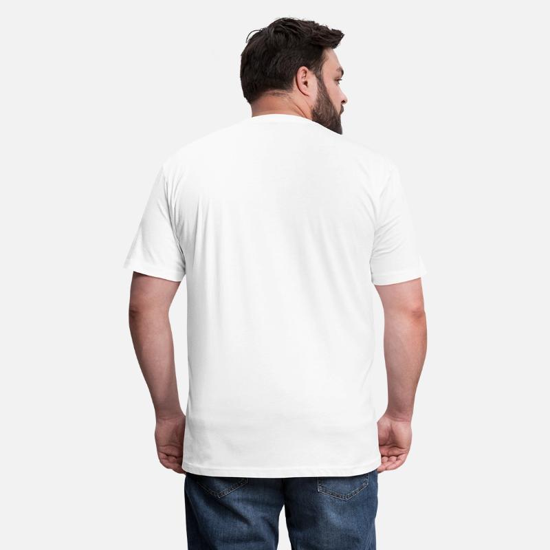 Soldier Respect salutes in laurel wreath