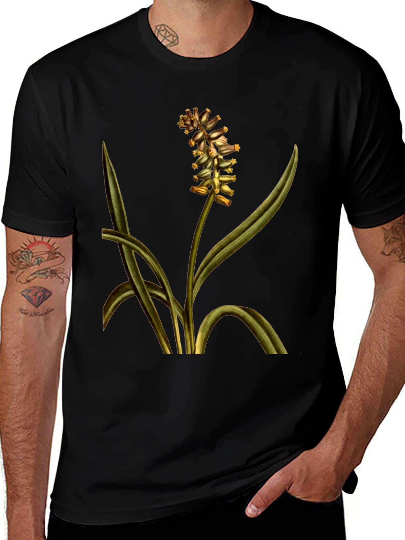 Botanical Floral Print T-Shirt - Black