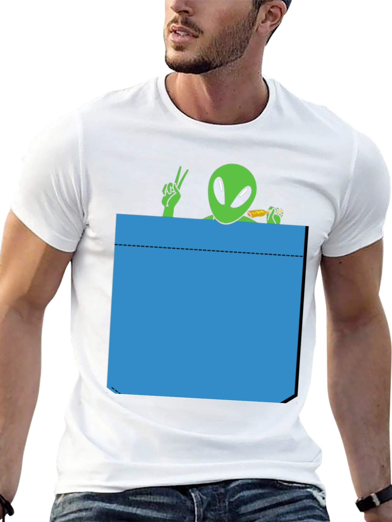 Alien Pocket T-Shirt - Peace & Snacks