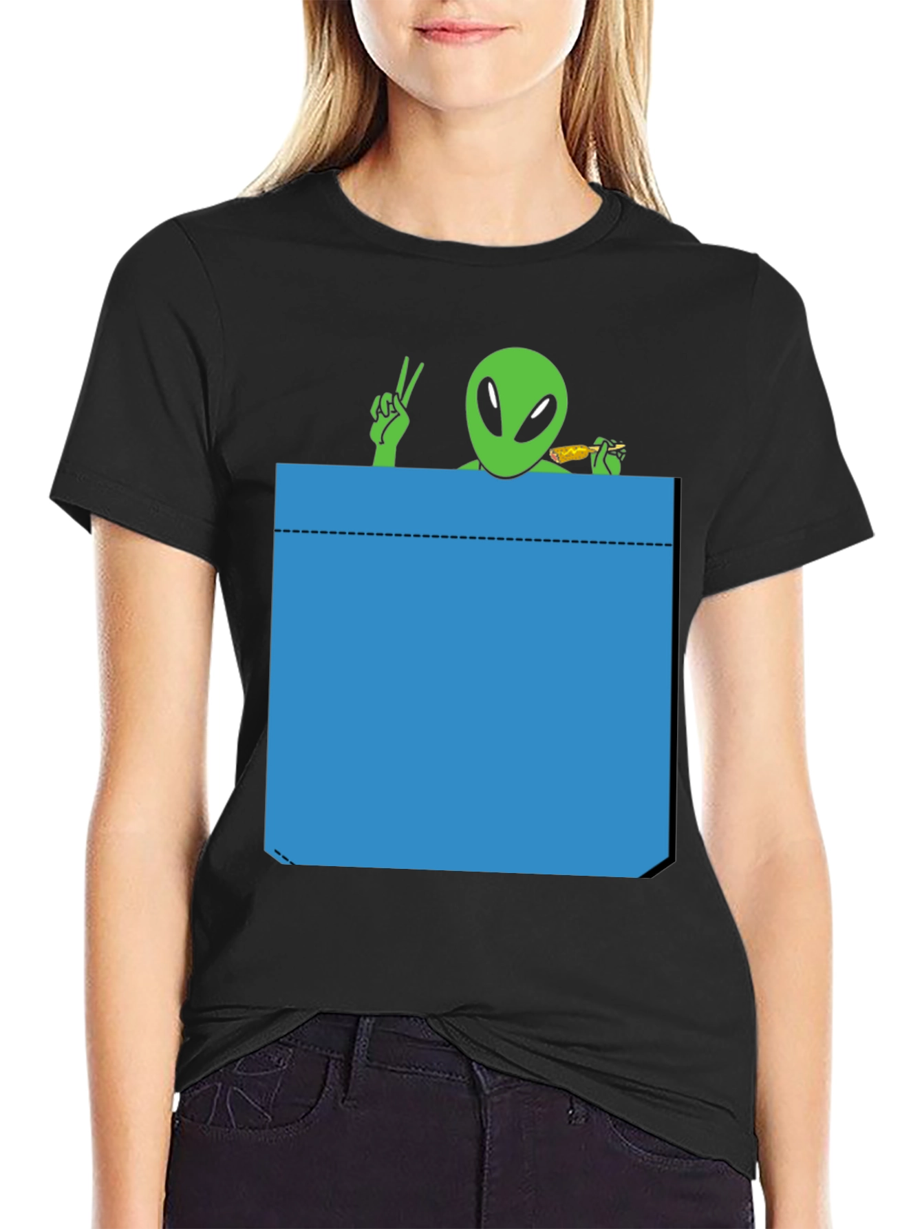 Alien Pocket T-Shirt - Peace & Snacks