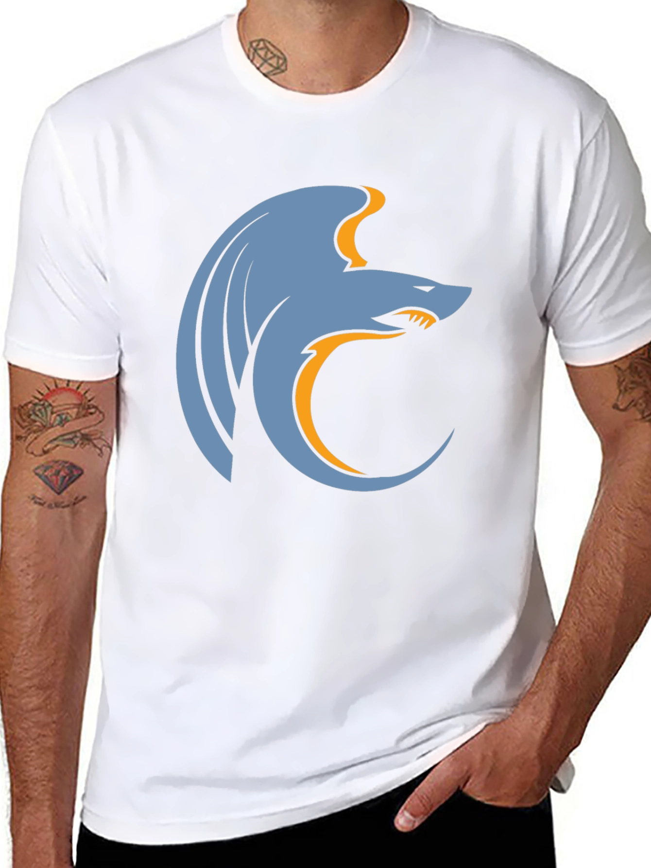 Stylized Wolf Graphic Tee - Modern Mens Black T-Shirt