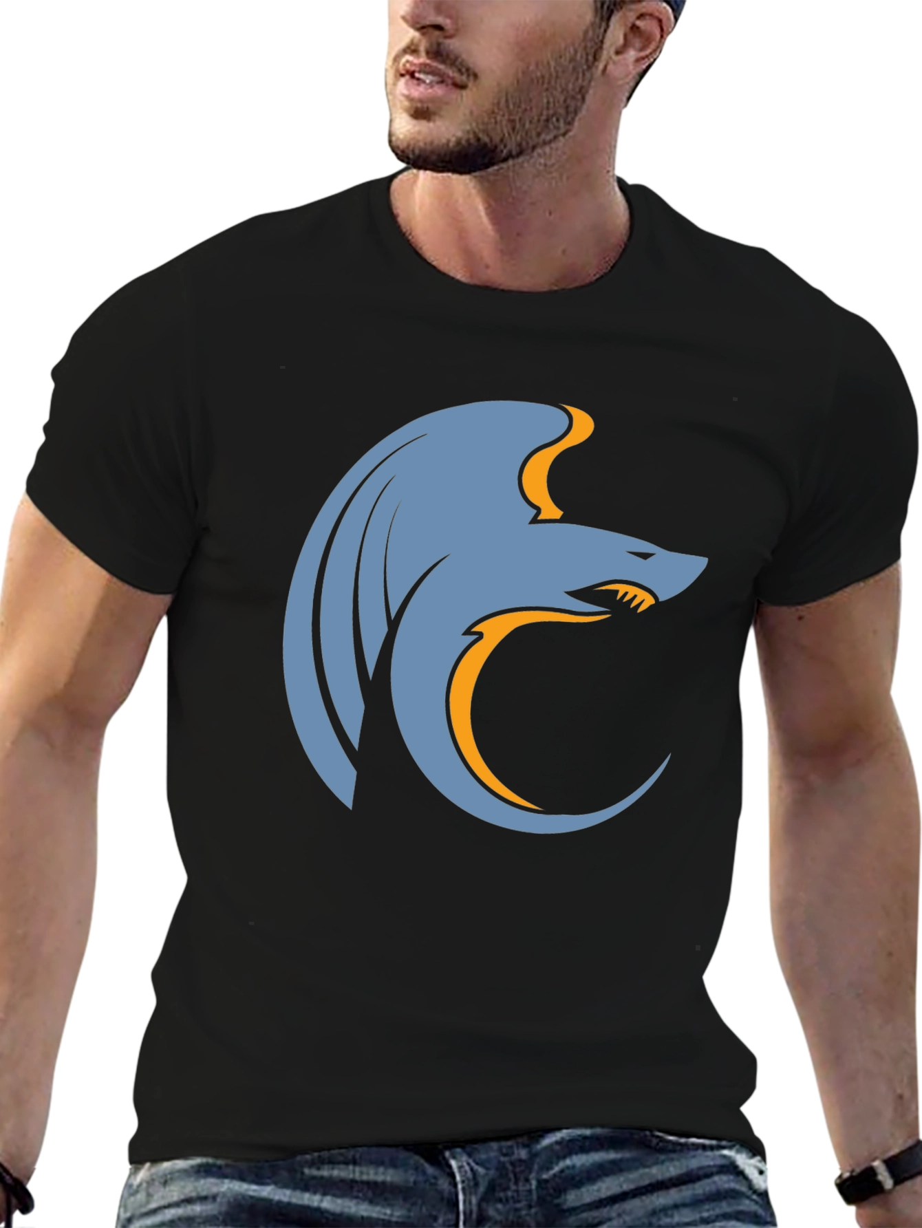 Stylized Wolf Graphic Tee - Modern Mens Black T-Shirt
