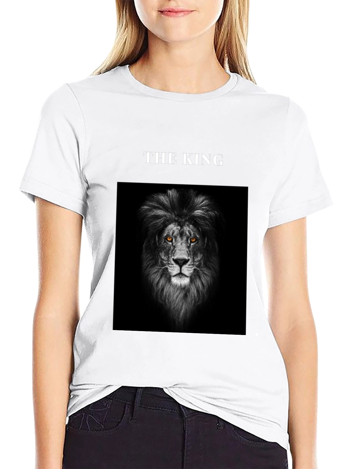 The King Lion Graphic Tee - Black