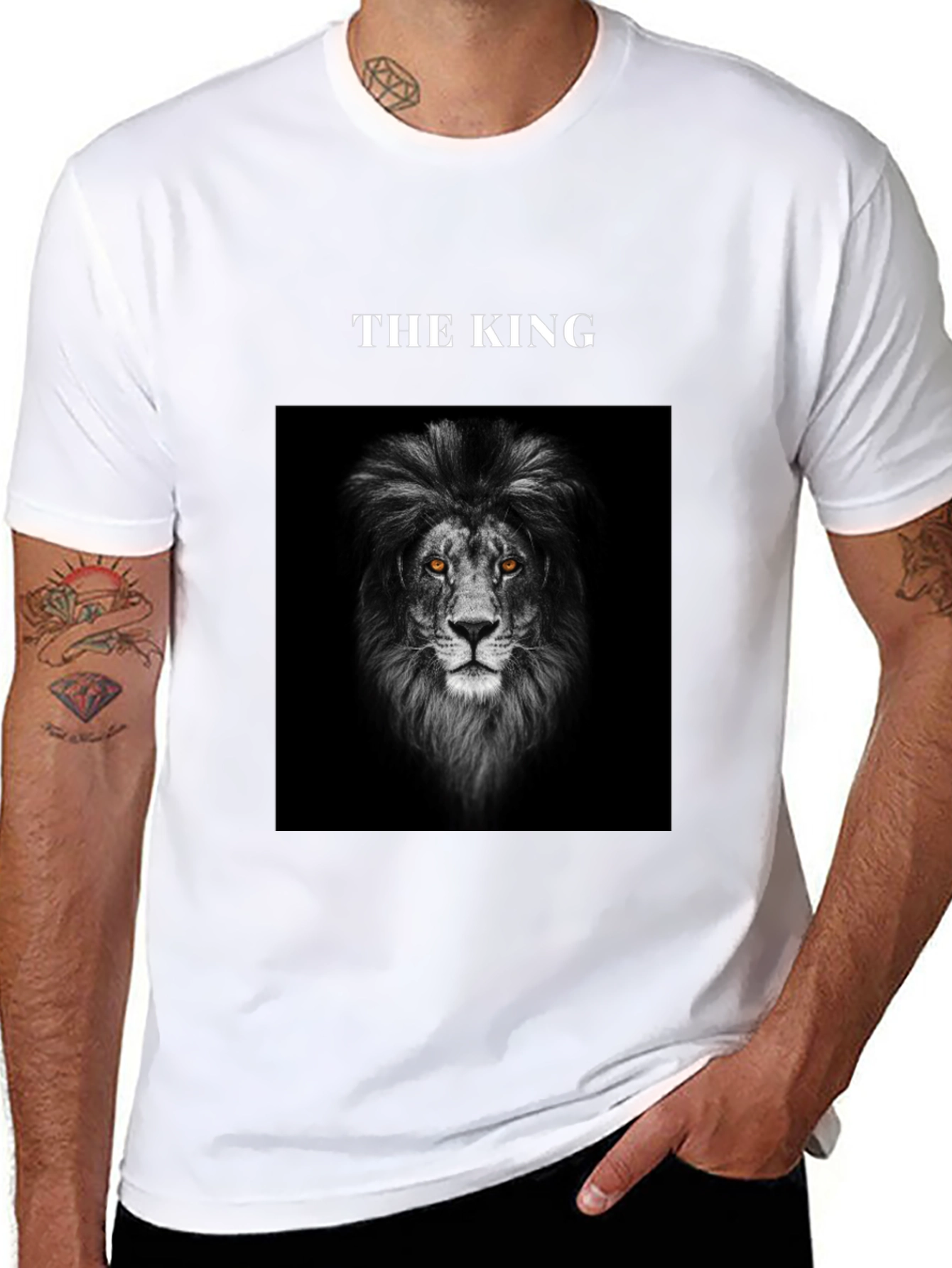 The King Lion Graphic Tee - Black