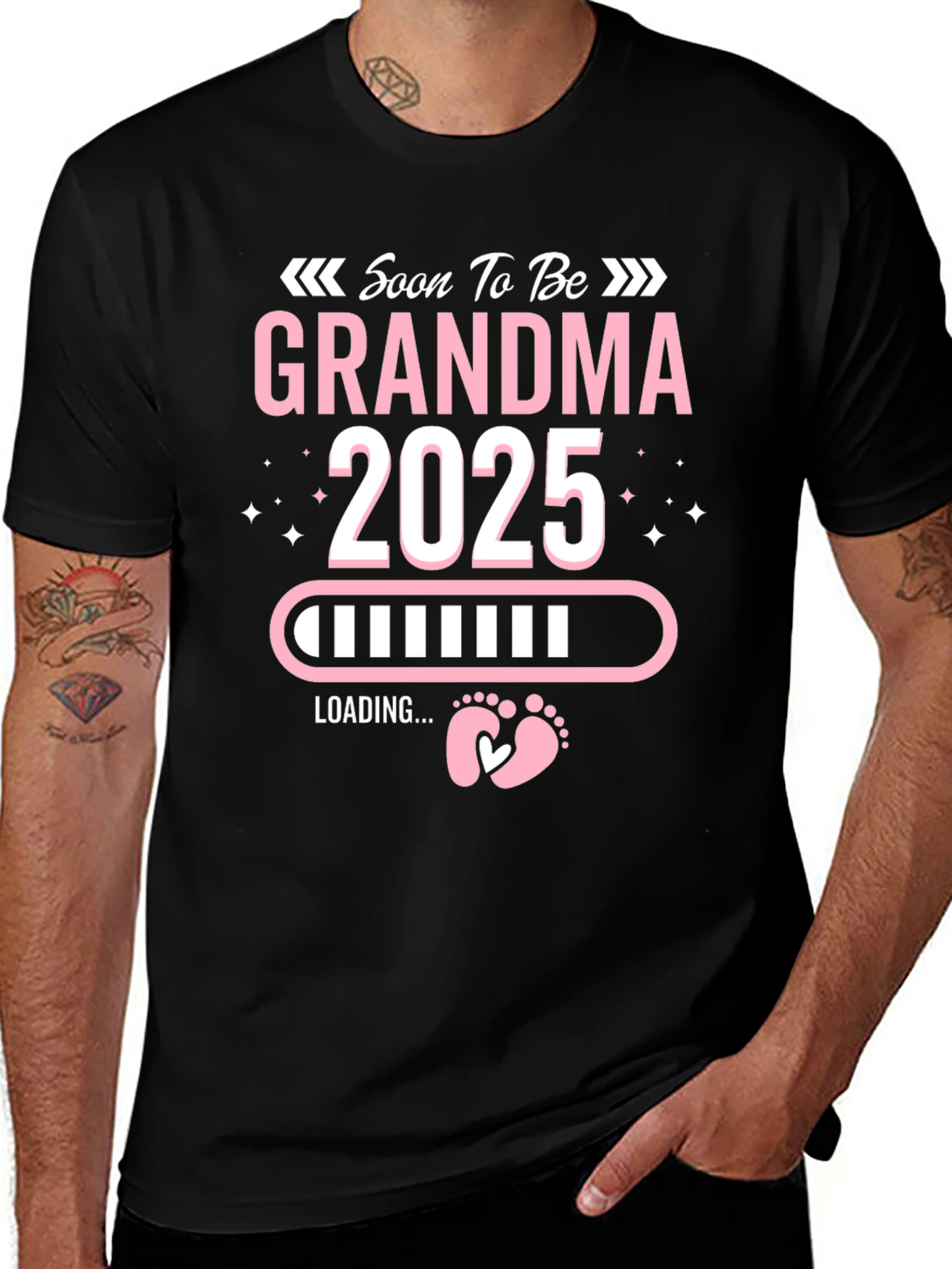 Soon to Be Grandma 2025 Loading T-Shirt