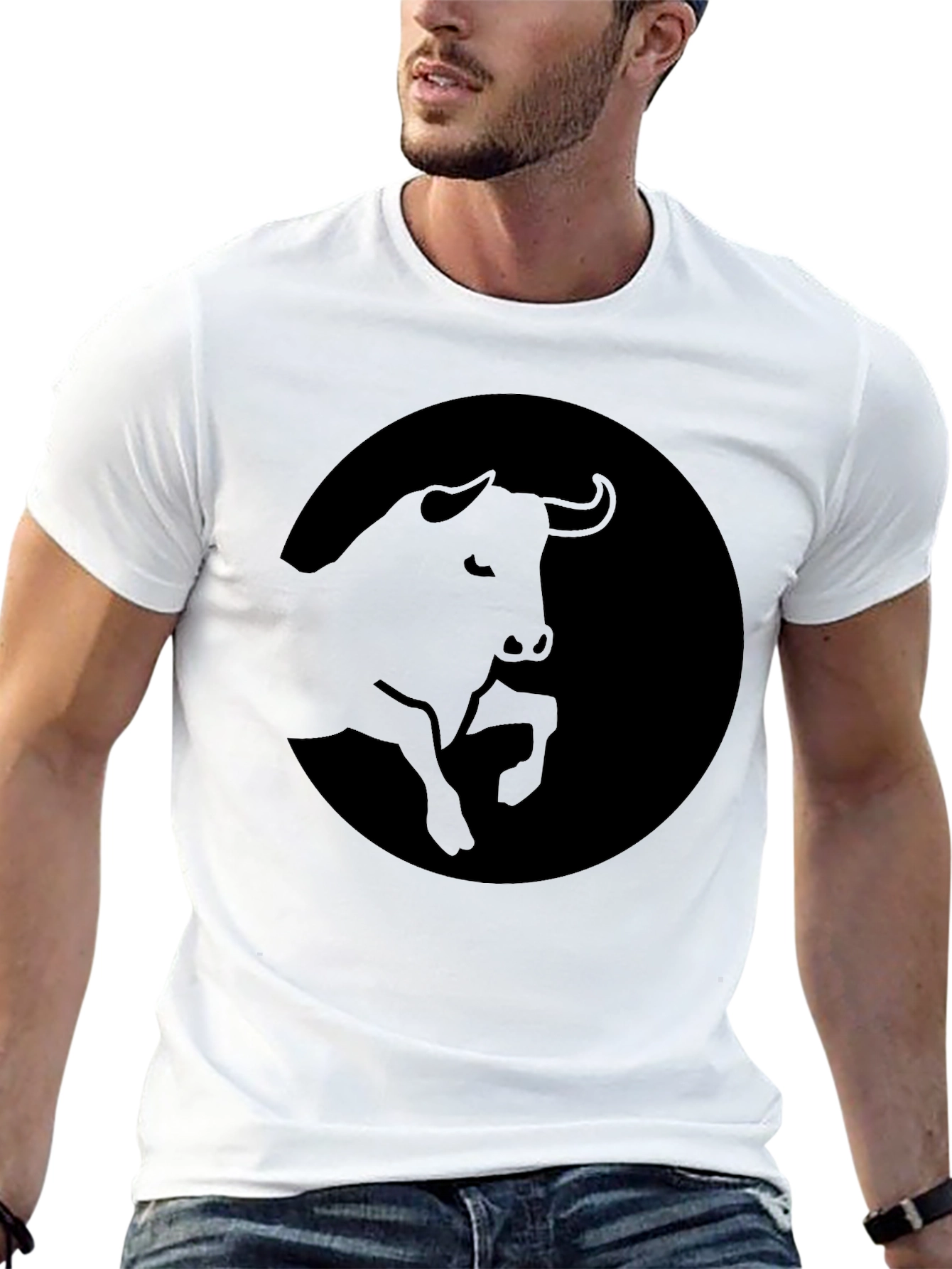 Black Bull Graphic Tee - Stylish Mens T-Shirt