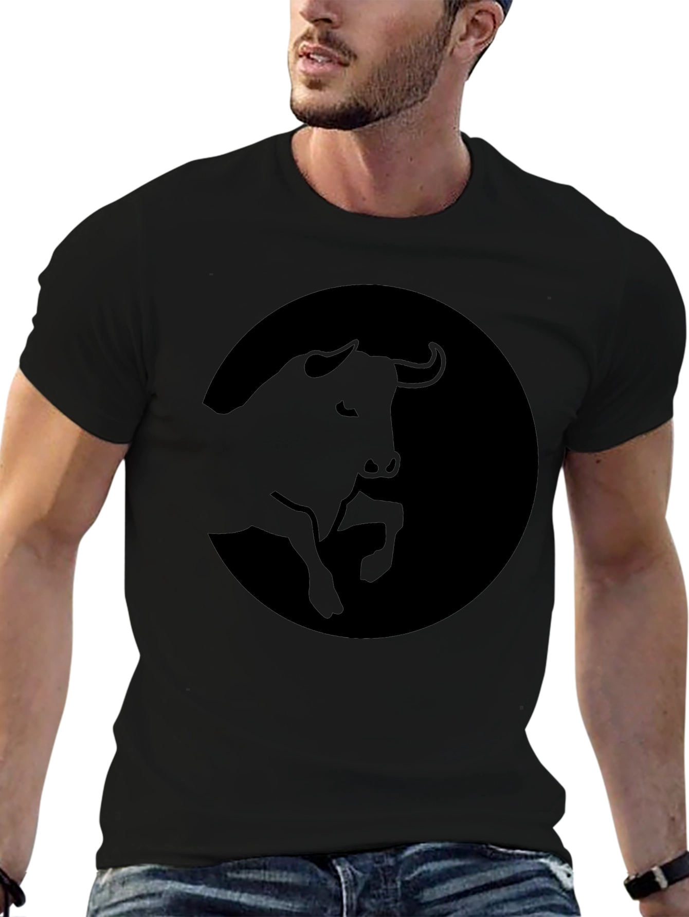 Black Bull Graphic Tee - Stylish Mens T-Shirt