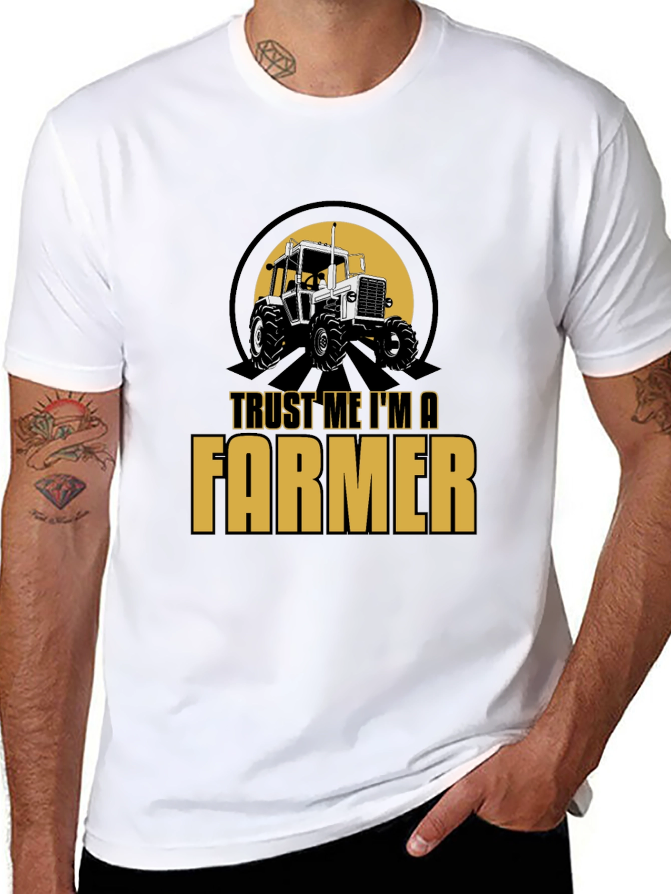 Trust Me Im A Farmer T-Shirt - Black