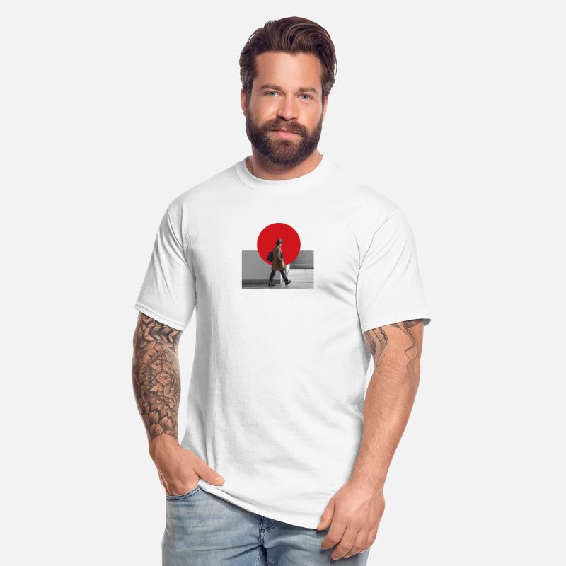 The Wanderer Tee - Modern Minimalist Traveler Grap