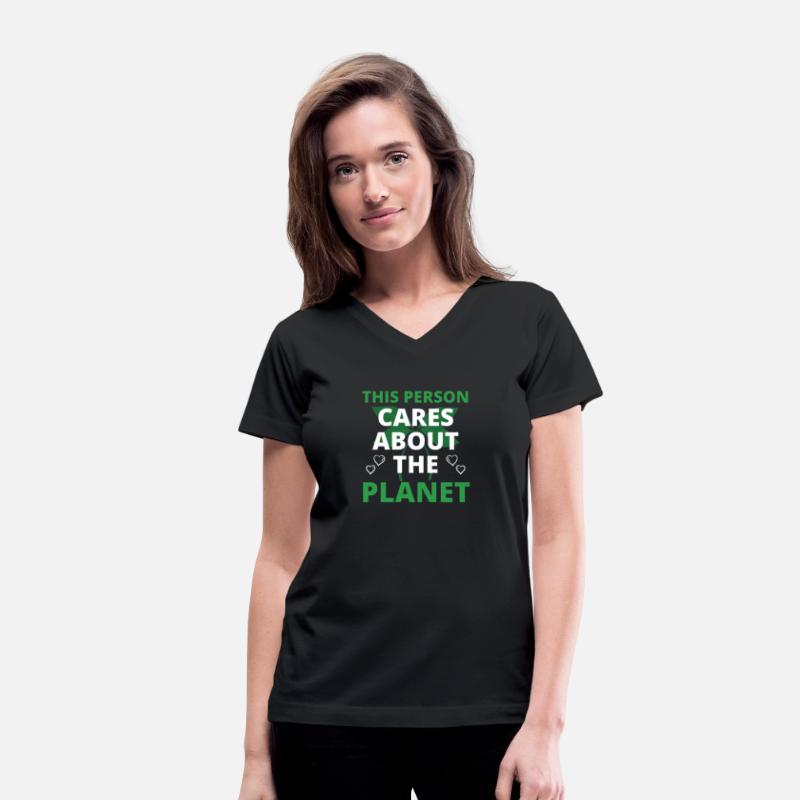 THIS PERSON CARES ABOUT THE PLANET PROTECT WORLD